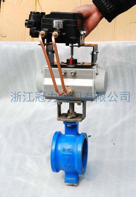 使用氣動V型調節球閥需要小心什么?